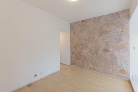 Sala de apartamento à venda com 3 quartos, 70m² em Vila Isabel, Rio de Janeiro