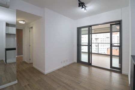 Sala de apartamento para alugar com 2 quartos, 73m² em Pinheiros, São Paulo