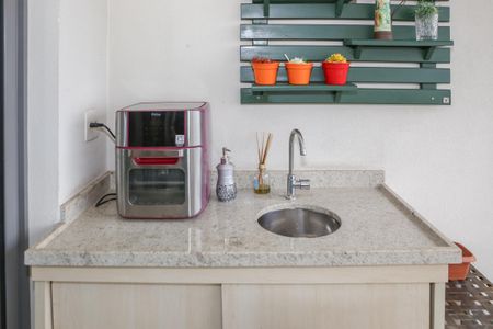 Sacada de apartamento à venda com 2 quartos, 72m² em Barra Funda, São Paulo