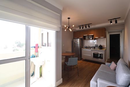 Sala de apartamento para alugar com 1 quarto, 47m² em Jardim, Santo André