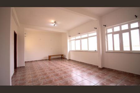 Sala de casa para alugar com 2 quartos, 200m² em Vila Celeste, São Paulo