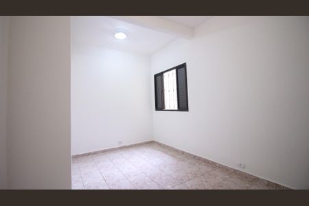 Quarto 1 de casa para alugar com 2 quartos, 200m² em Vila Celeste, São Paulo