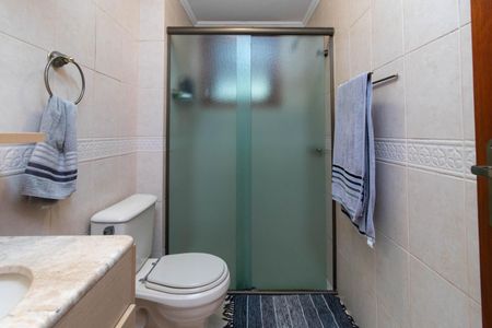 Casa de condomínio à venda com 340m², 3 quartos e 2 vagasBanheiro 1