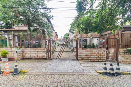 Casa de condomínio à venda com 340m², 3 quartos e 2 vagasFachada