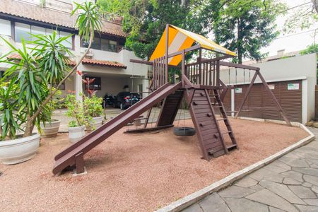 Casa de condomínio à venda com 340m², 3 quartos e 2 vagasÁrea comum - Playground
