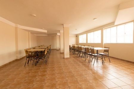 Apartamento para alugar com 72m², 3 quartos e 1 vaga Apartamento para alugar com 72m², 3 quartos e 1 vagaÁrea comum - Salão de festas