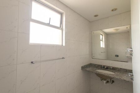 Apartamento para alugar com 72m², 3 quartos e 1 vaga Apartamento para alugar com 72m², 3 quartos e 1 vagaBanheiro da Suíte