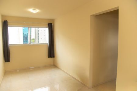 Sala de apartamento para alugar com 2 quartos, 50m² em Cidade Monções, São Paulo