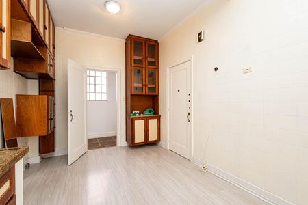 Apartamento à venda com 289m², 4 quartos e 2 vagasCozinha