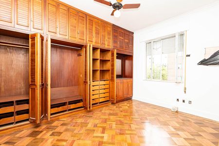 Apartamento à venda com 289m², 4 quartos e 2 vagasSuíte 1