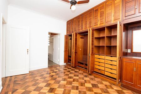 Apartamento à venda com 289m², 4 quartos e 2 vagasSuíte 1