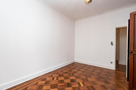 Apartamento à venda com 289m², 4 quartos e 2 vagasQuarto 2