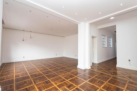 Apartamento à venda com 289m², 4 quartos e 2 vagasSala