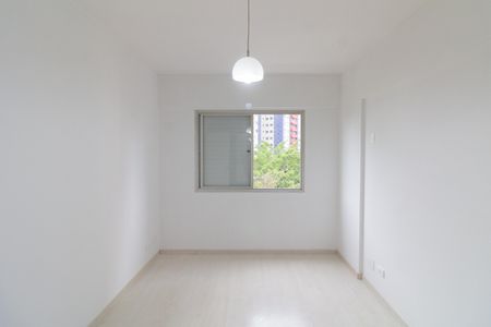 Apartamento à venda com 75m², 2 quartos e 1 vagaQuarto 2