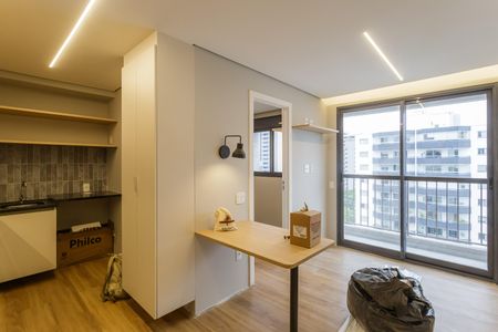 Sala de apartamento para alugar com 1 quarto, 40m² em Vila Olímpia, São Paulo