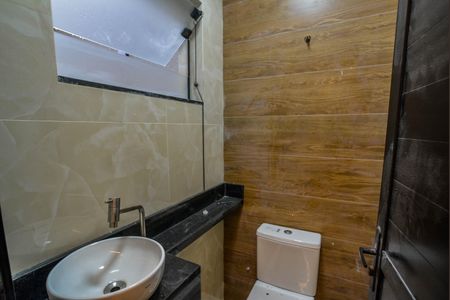 Casa à venda com 147m², 3 quartos e 4 vagas Casa à venda com 147m², 3 quartos e 4 vagasLavabo