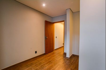 Casa à venda com 147m², 3 quartos e 4 vagas Casa à venda com 147m², 3 quartos e 4 vagasQuarto Suíte
