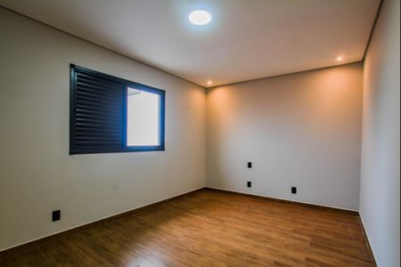 Casa à venda com 147m², 3 quartos e 4 vagas Casa à venda com 147m², 3 quartos e 4 vagasQuarto 1