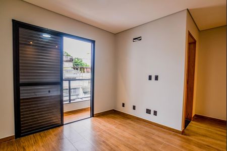 Casa à venda com 147m², 3 quartos e 4 vagas Casa à venda com 147m², 3 quartos e 4 vagasQuarto Suíte