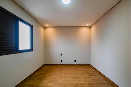 Casa à venda com 147m², 3 quartos e 4 vagas Casa à venda com 147m², 3 quartos e 4 vagasQuarto 1