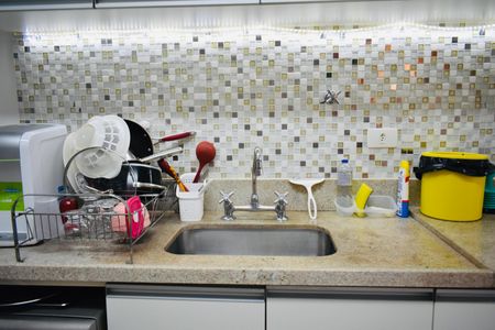 Apartamento à venda com 105m², 3 quartos e 2 vagas Apartamento à venda com 105m², 3 quartos e 2 vagasCozinha