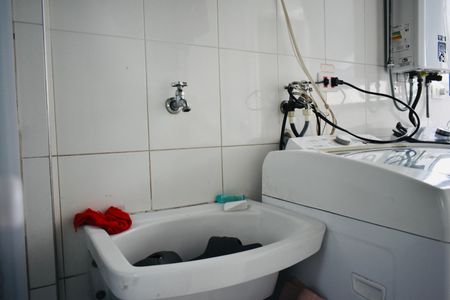 Apartamento à venda com 105m², 3 quartos e 2 vagas Apartamento à venda com 105m², 3 quartos e 2 vagasÁrea de Serviço