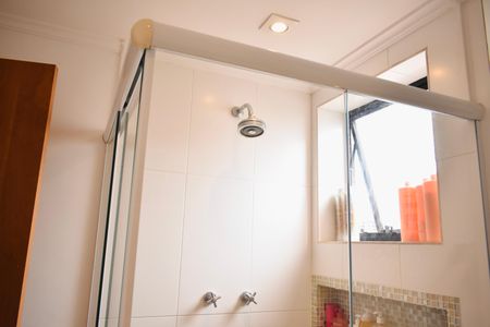 Apartamento à venda com 105m², 3 quartos e 2 vagas Apartamento à venda com 105m², 3 quartos e 2 vagasBanheiro da Suíte