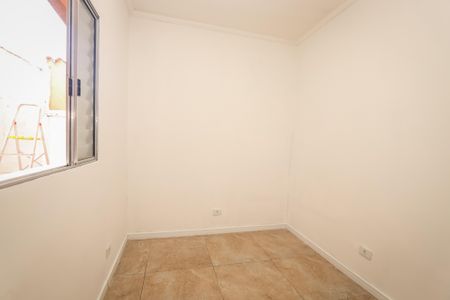 Quarto 1 de casa para alugar com 2 quartos, 120m² em Parque Pinheiros, Taboão da Serra