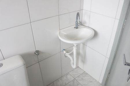 Casa para alugar com 39m², 1 quarto e sem vagaBanheiro