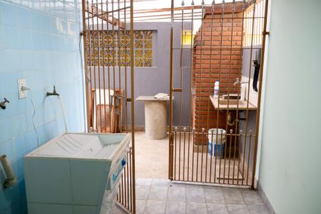 Casa à venda com 130m², 3 quartos e 2 vagas Casa à venda com 130m², 3 quartos e 2 vagasLavanderia