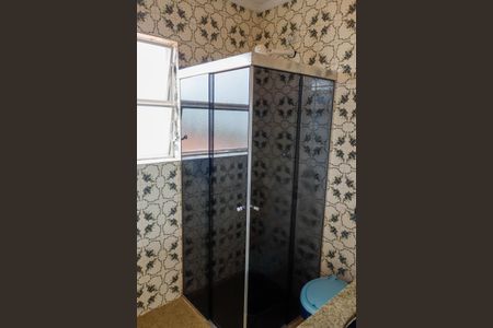 Casa à venda com 130m², 3 quartos e 2 vagas Casa à venda com 130m², 3 quartos e 2 vagasBanheiro