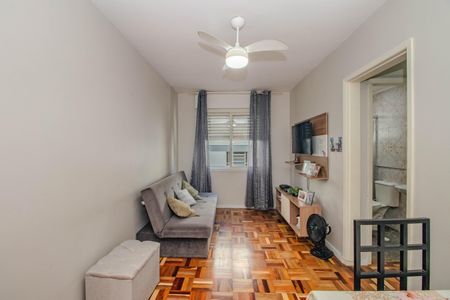 Sala de apartamento à venda com 1 quarto, 50m² em Passo D’areia, Porto Alegre