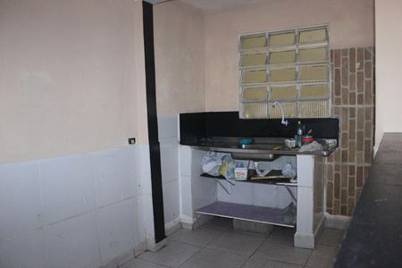 Cozinha de casa para alugar com 2 quartos, 80m² em Jardim Presidente Dutra, Guarulhos