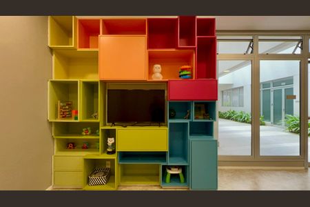 Apartamento para alugar com 64m², 1 quarto e 1 vaga Apartamento para alugar com 64m², 1 quarto e 1 vagaÁrea comum - Brinquedoteca