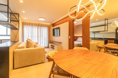 Sala de apartamento para alugar com 1 quarto, 54m² em Alphaville Industrial, Barueri