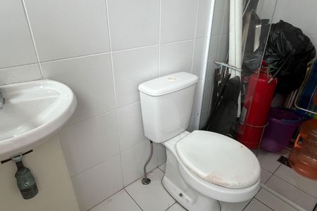 Apartamento para alugar com 180m², 3 quartos e 2 vagas Apartamento para alugar com 180m², 3 quartos e 2 vagasBanheiro de serviço