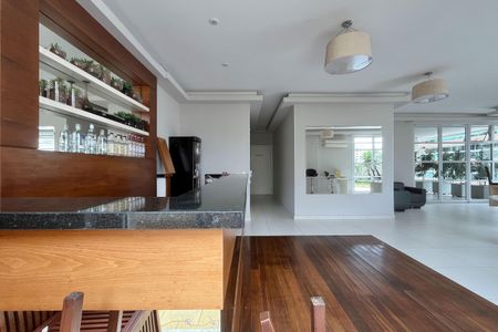 Apartamento para alugar com 180m², 3 quartos e 2 vagas Apartamento para alugar com 180m², 3 quartos e 2 vagasÁrea comum