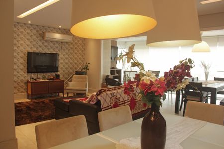 Apartamento para alugar com 180m², 3 quartos e 2 vagasSala