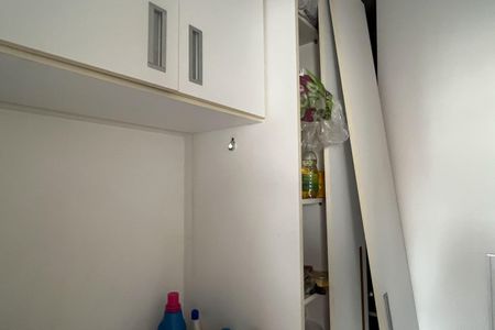 Apartamento para alugar com 180m², 3 quartos e 2 vagas Apartamento para alugar com 180m², 3 quartos e 2 vagasQuarto de Serviço