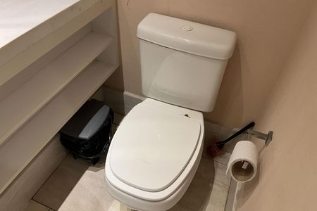 Apartamento para alugar com 180m², 3 quartos e 2 vagas Apartamento para alugar com 180m², 3 quartos e 2 vagasLavabo