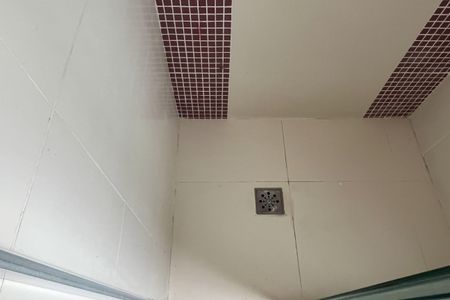 Apartamento para alugar com 180m², 3 quartos e 2 vagas Apartamento para alugar com 180m², 3 quartos e 2 vagasBanheiro da Suíte 1