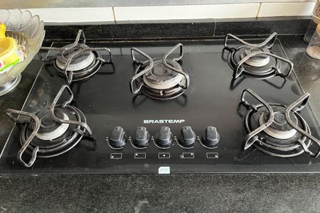 Apartamento para alugar com 180m², 3 quartos e 2 vagas Apartamento para alugar com 180m², 3 quartos e 2 vagasCozinha