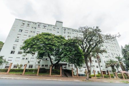 Vista da Rua de apartamento para alugar com 1 quarto, 41m² em Jardim Sabará, Porto Alegre