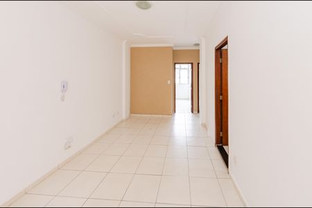 Sala de apartamento para alugar com 2 quartos, 60m² em João Pinheiro, Belo Horizonte