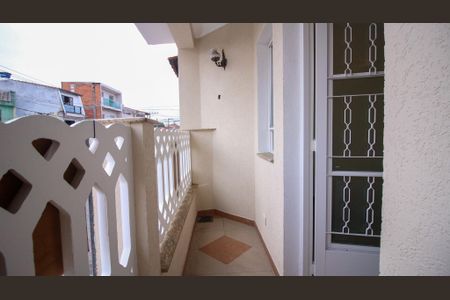 Varanda de casa para alugar com 2 quartos, 90m² em Vila Antonieta, São Paulo