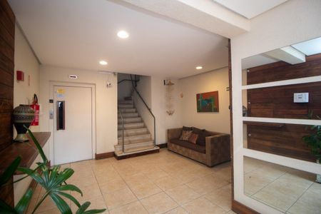 Apartamento à venda com 89m², 2 quartos e 1 vaga Apartamento à venda com 89m², 2 quartos e 1 vagaHall de entrada