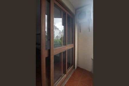Varanda de apartamento à venda com 2 quartos, 89m² em Azenha, Porto Alegre