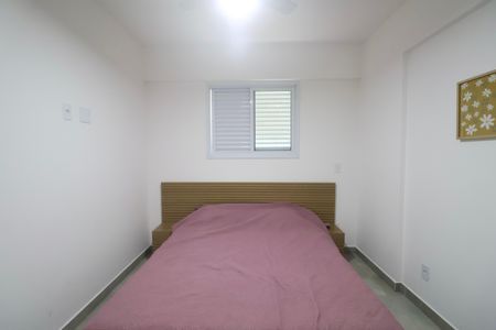 Apartamento para alugar com 2 quartos, 64m² em Vila Alzira, Guarujá