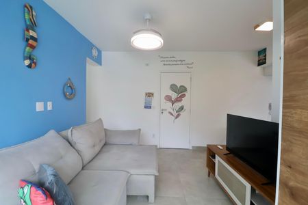 Apartamento para alugar com 2 quartos, 64m² em Vila Alzira, Guarujá
