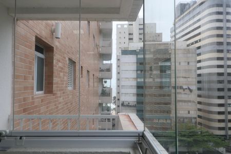 Apartamento para alugar com 2 quartos, 64m² em Vila Alzira, Guarujá